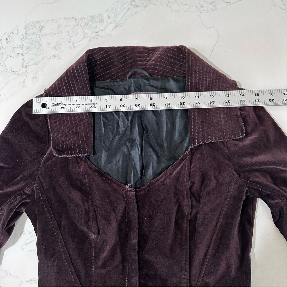 Easton Pearson Velvet Blazer in Deep Brown - Picture 11 of 14